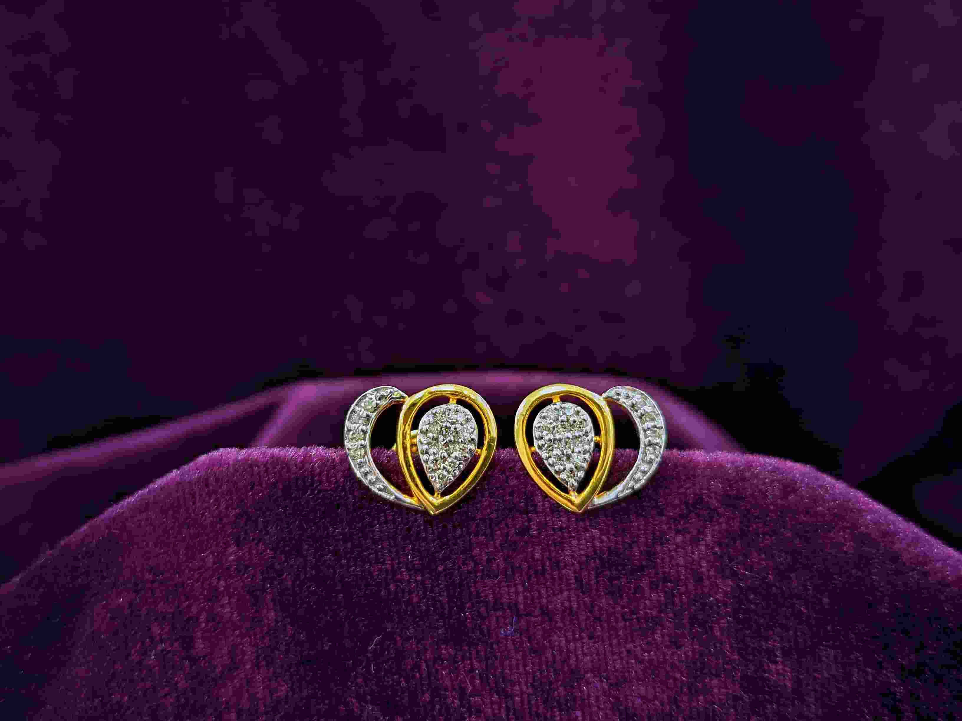 DIAMOND TOPS