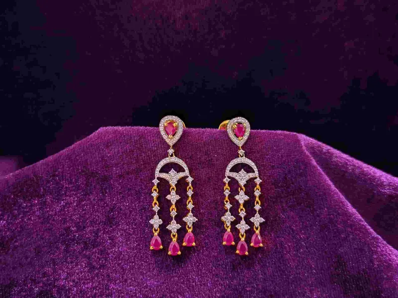 DIAMOND TOPS